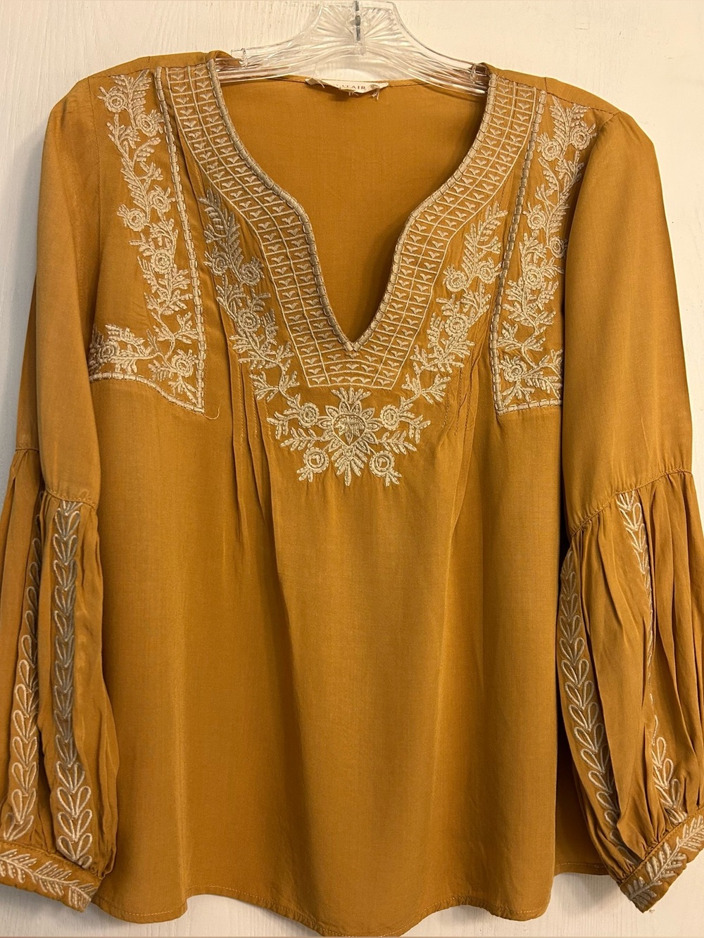Solitaire Bohemian Mustard Embroidered Decorative Pleated Ladies Blouse Sz Small